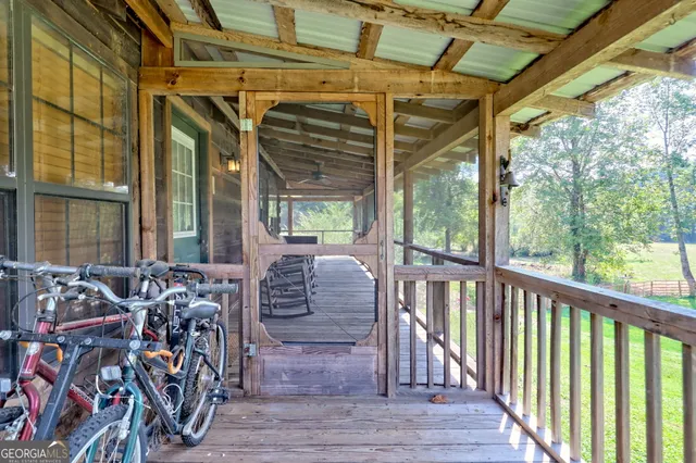 $1,600,000 | 7118 Old 441 South, Lakemont, GA 30552