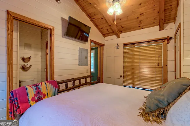 $1,600,000 | 7118 Old 441 South, Lakemont, GA 30552