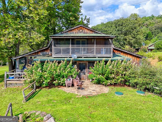 $1,600,000 | 7118 Old 441 South, Lakemont, GA 30552