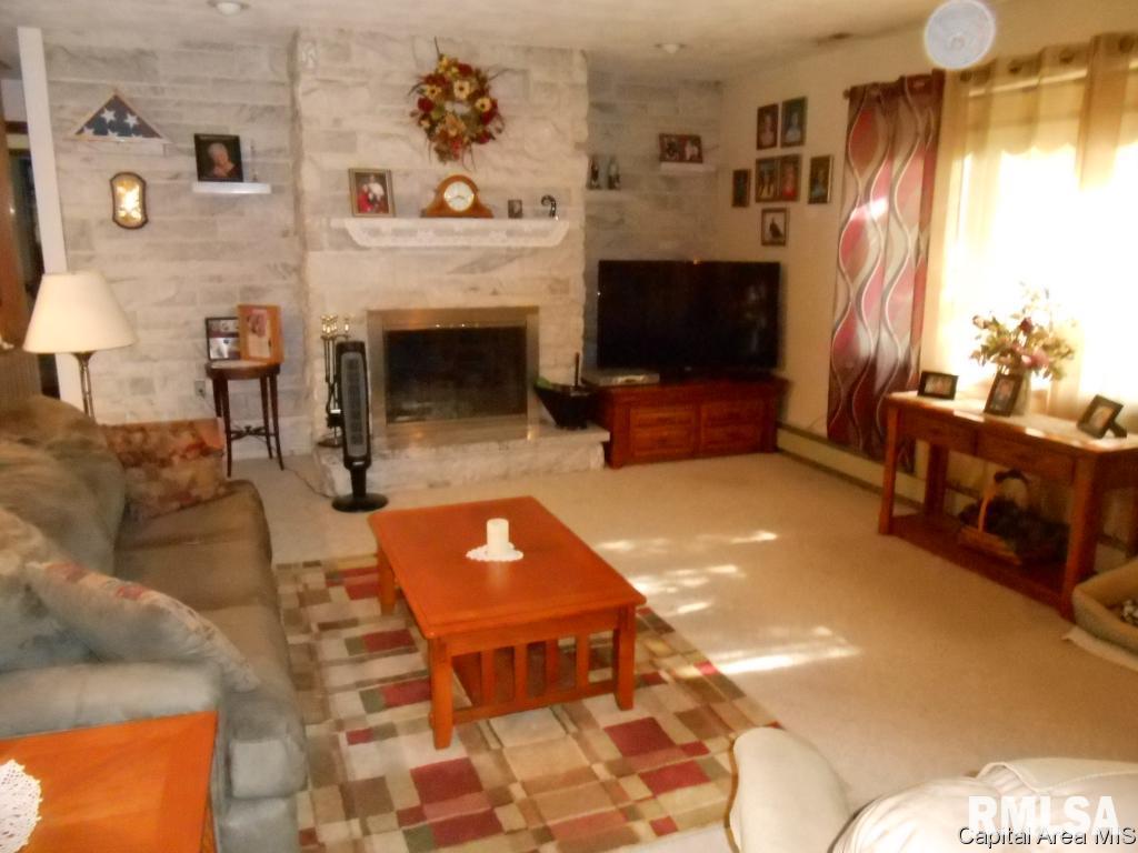 3624 River Road Riverton, IL 62561 - Photo 9 of 21 Gallery Image 9