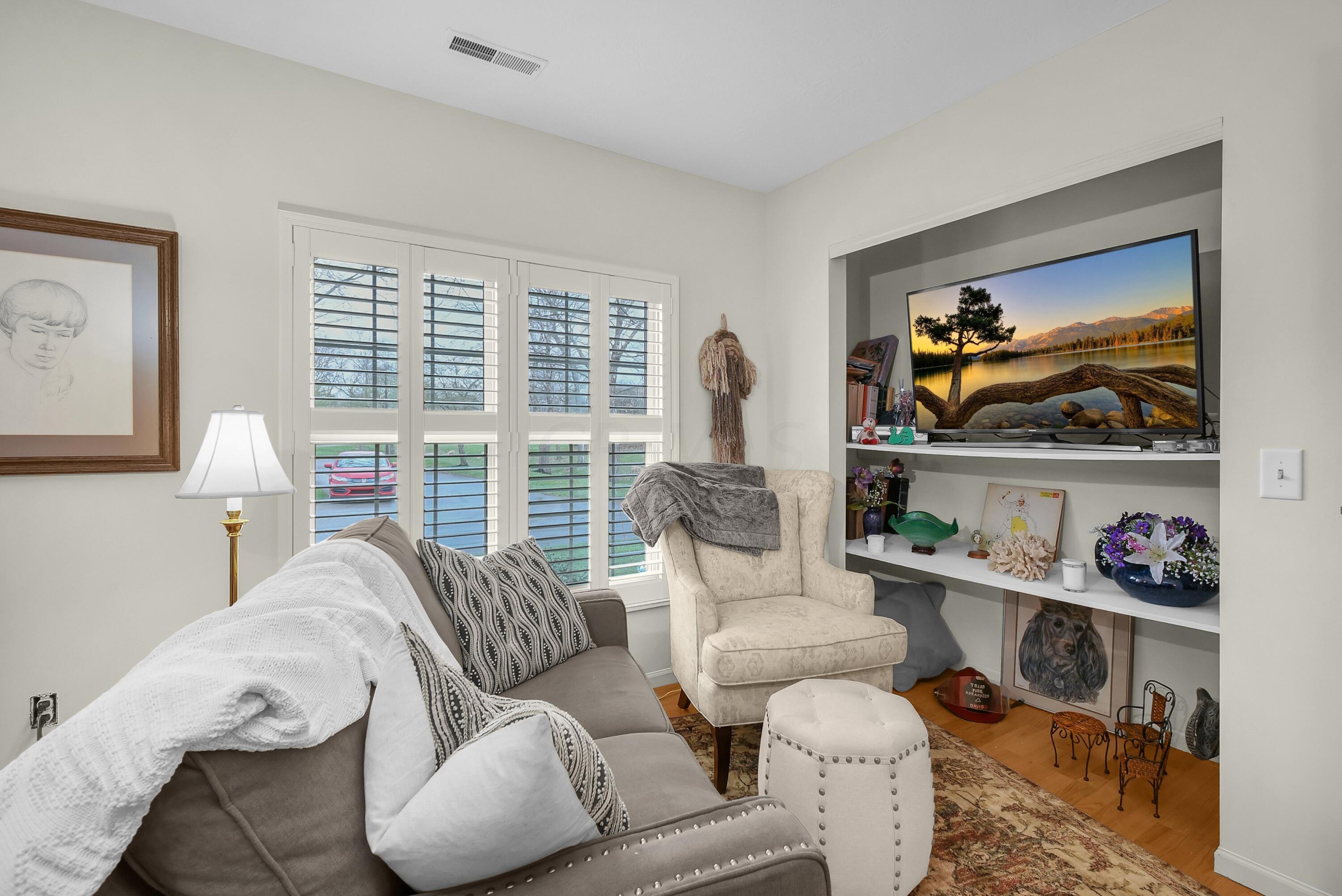 5787 Locbury Lane, Unit R5787 Dublin, OH 43016 - Photo 15 of 22 20-print-5787-locbury-ln