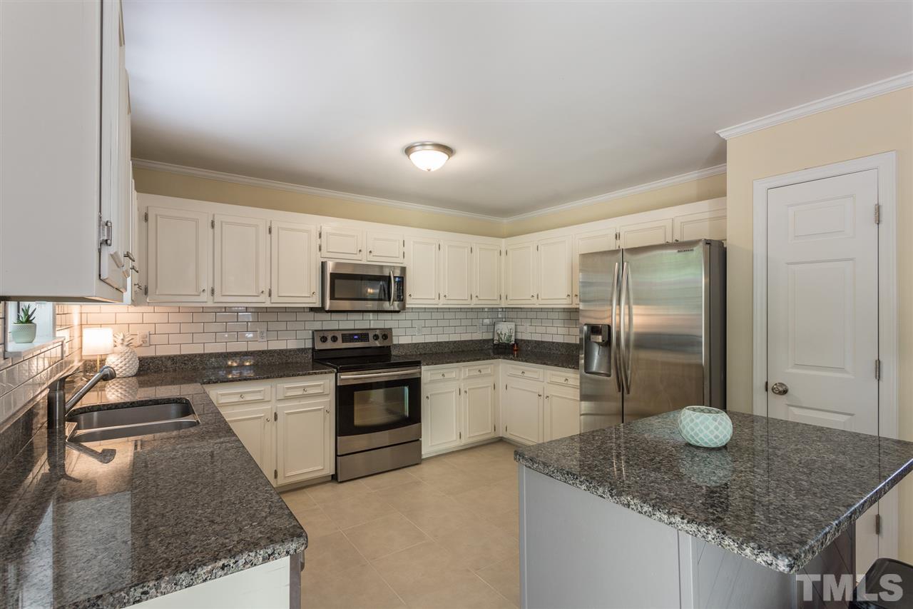 4628 Timberhurst Drive Raleigh, NC 27612 - Photo 3 of 27
