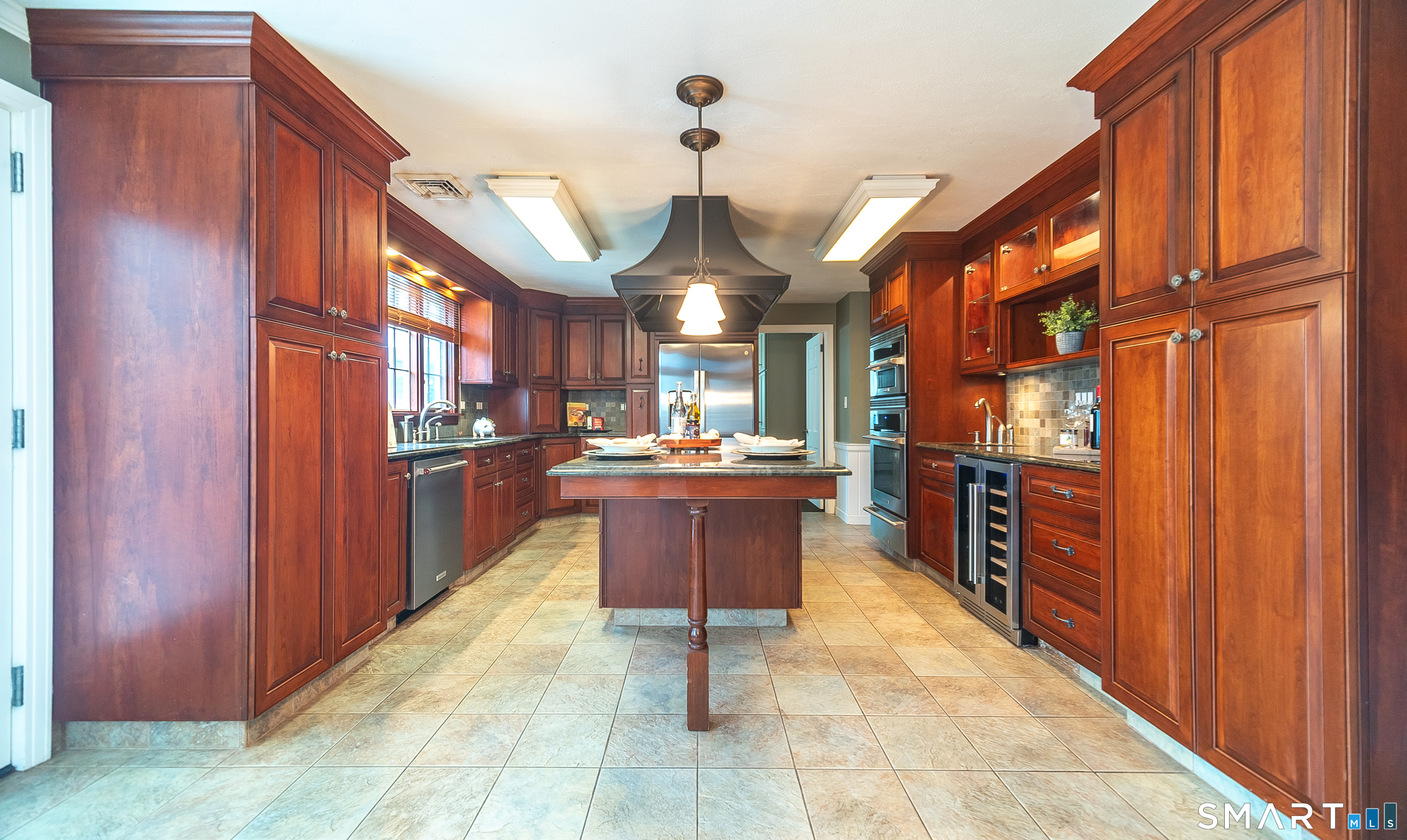 798 Wells Road Wethersfield, CT 06109 - Photo 18 of 40 Gallery Image 18