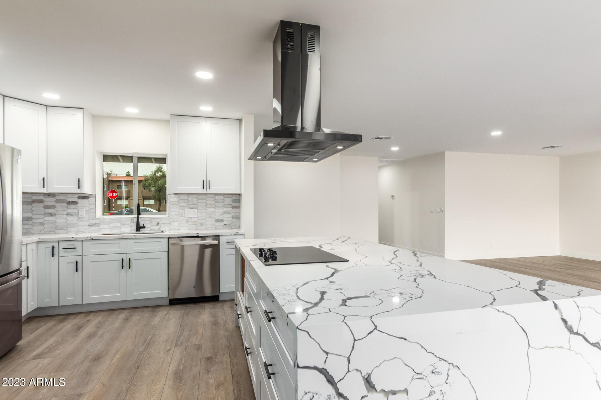 5518 East Thomas Road Phoenix, AZ 85018 - Photo 10 of 15 11 - Thomas