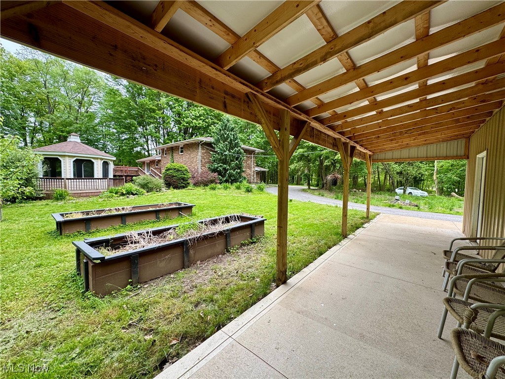 12710 Kinsman Road Burton, OH 44021 - Photo 3 of 46