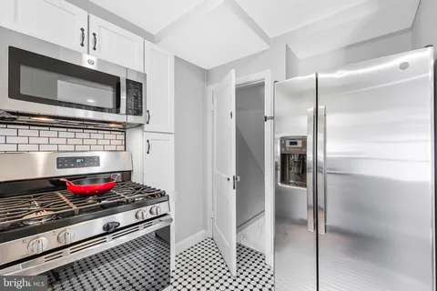 $674,900 | 4782 21st Road North, Arlington, VA 22207