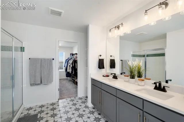 $598,000 | 6436 Vista Clf Loop, Castle Rock, CO 80104