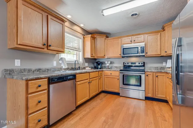 $300,000 | 253 Crockett Drive, Church Hill, TN 37642