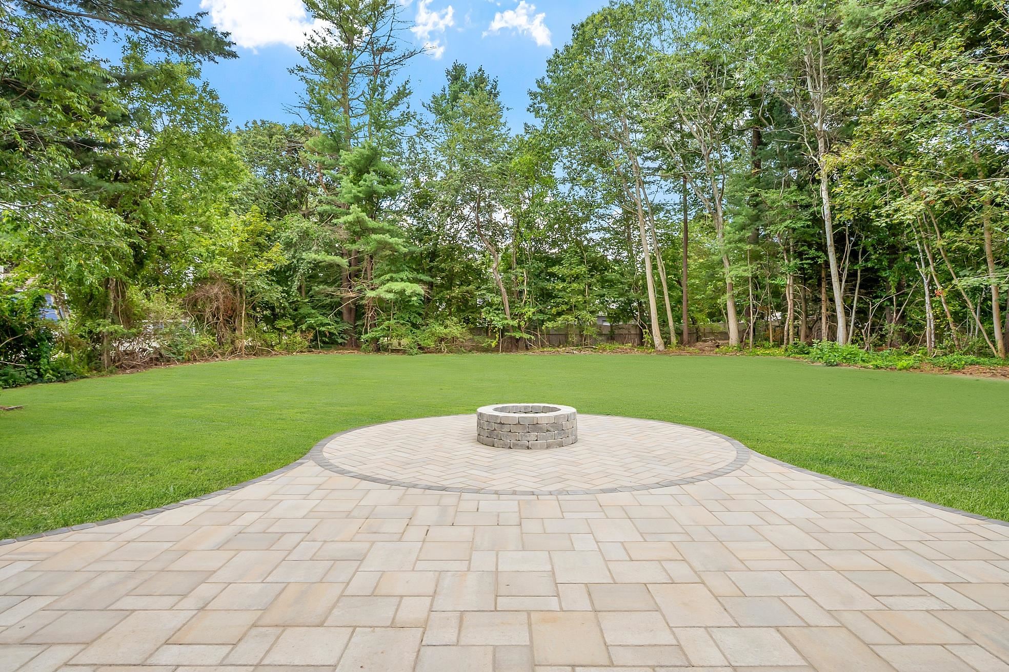 23 Watsons Lane Hampton, NH 03842 - Photo 3 of 46