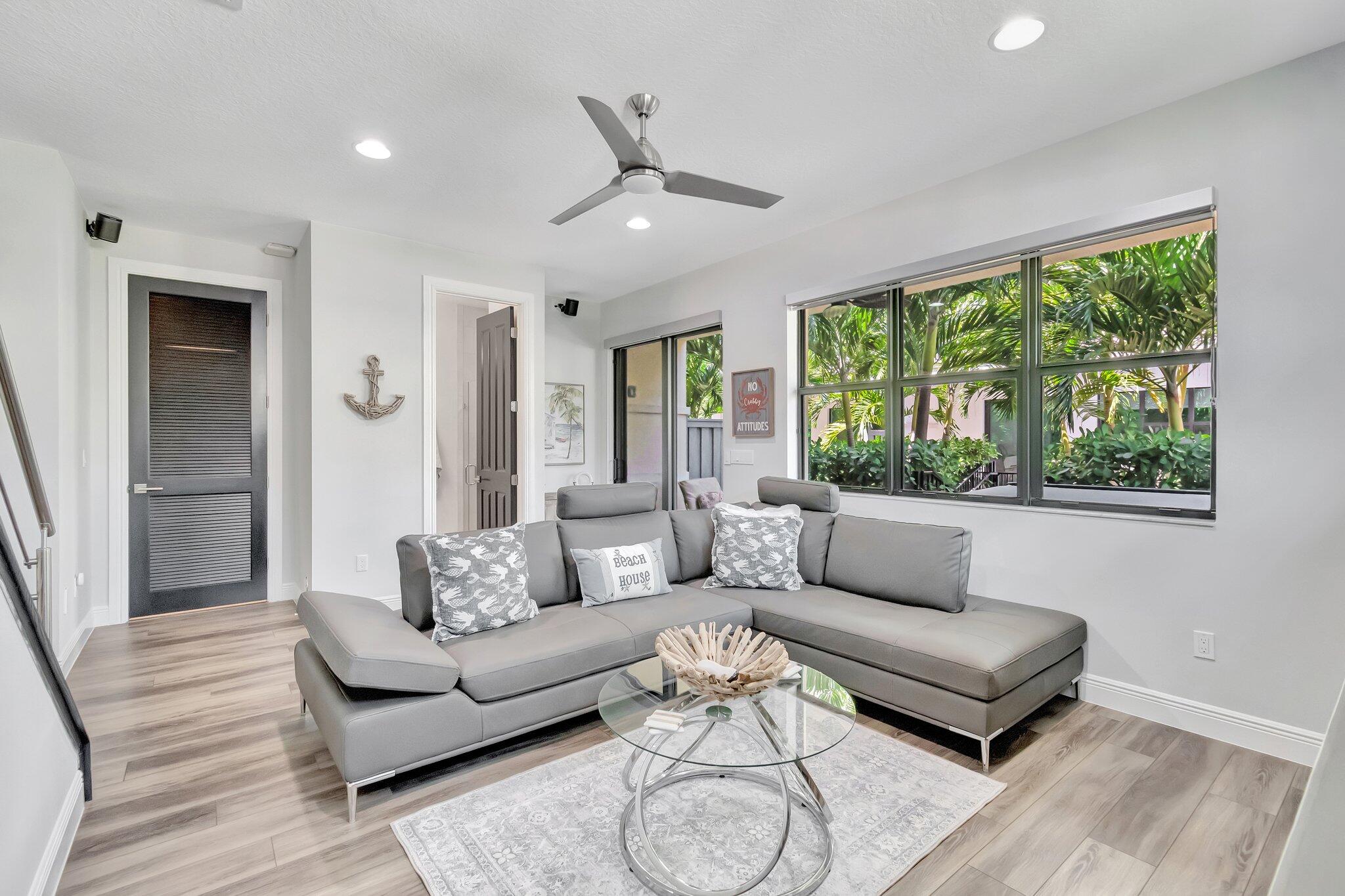 623 Windward Circle Boynton Beach, FL 33435 - Photo 13 of 76 35-web-or-mls-DSC_7587