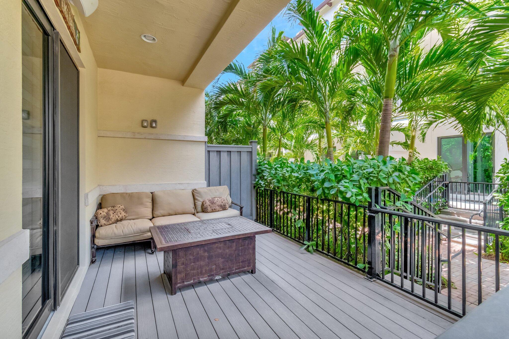 623 Windward Circle Boynton Beach, FL 33435 - Photo 18 of 76 41-web-or-mls-DSC_7660