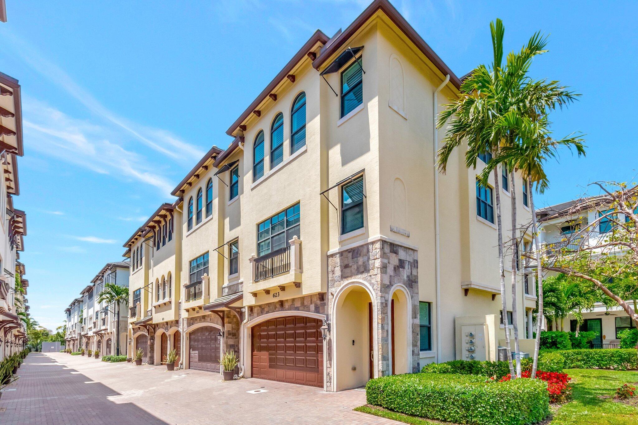 623 Windward Circle Boynton Beach, FL 33435 - Photo 4 of 76 28-web-or-mls-DSC_7700