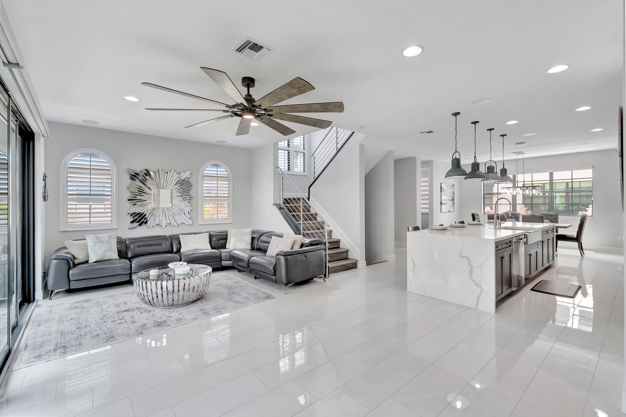 623 Windward Circle Boynton Beach, FL 33435 - Photo 5 of 76 48-web-or-mls-DSC_7357