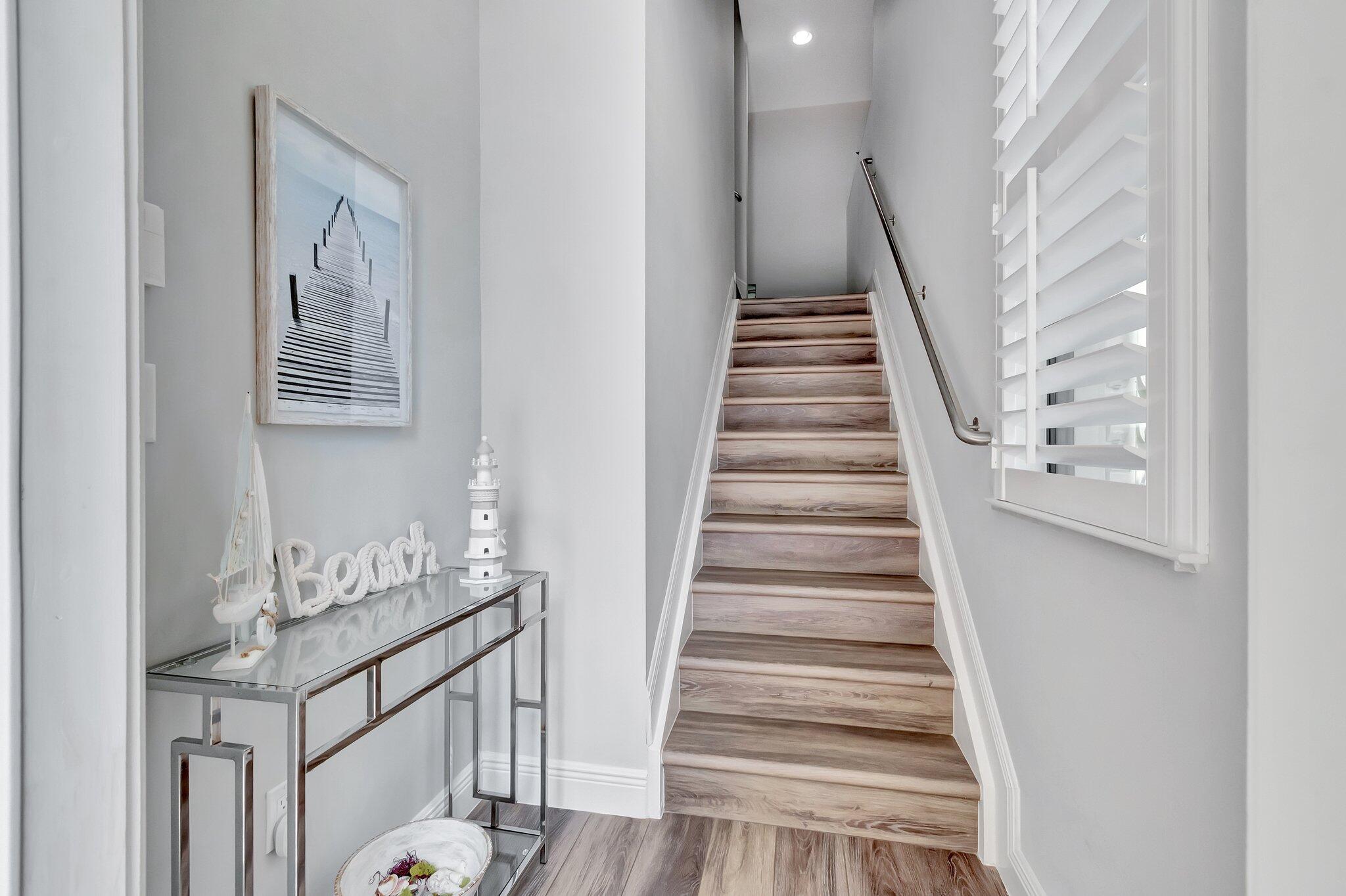 623 Windward Circle Boynton Beach, FL 33435 - Photo 10 of 76 32-web-or-mls-DSC_7547