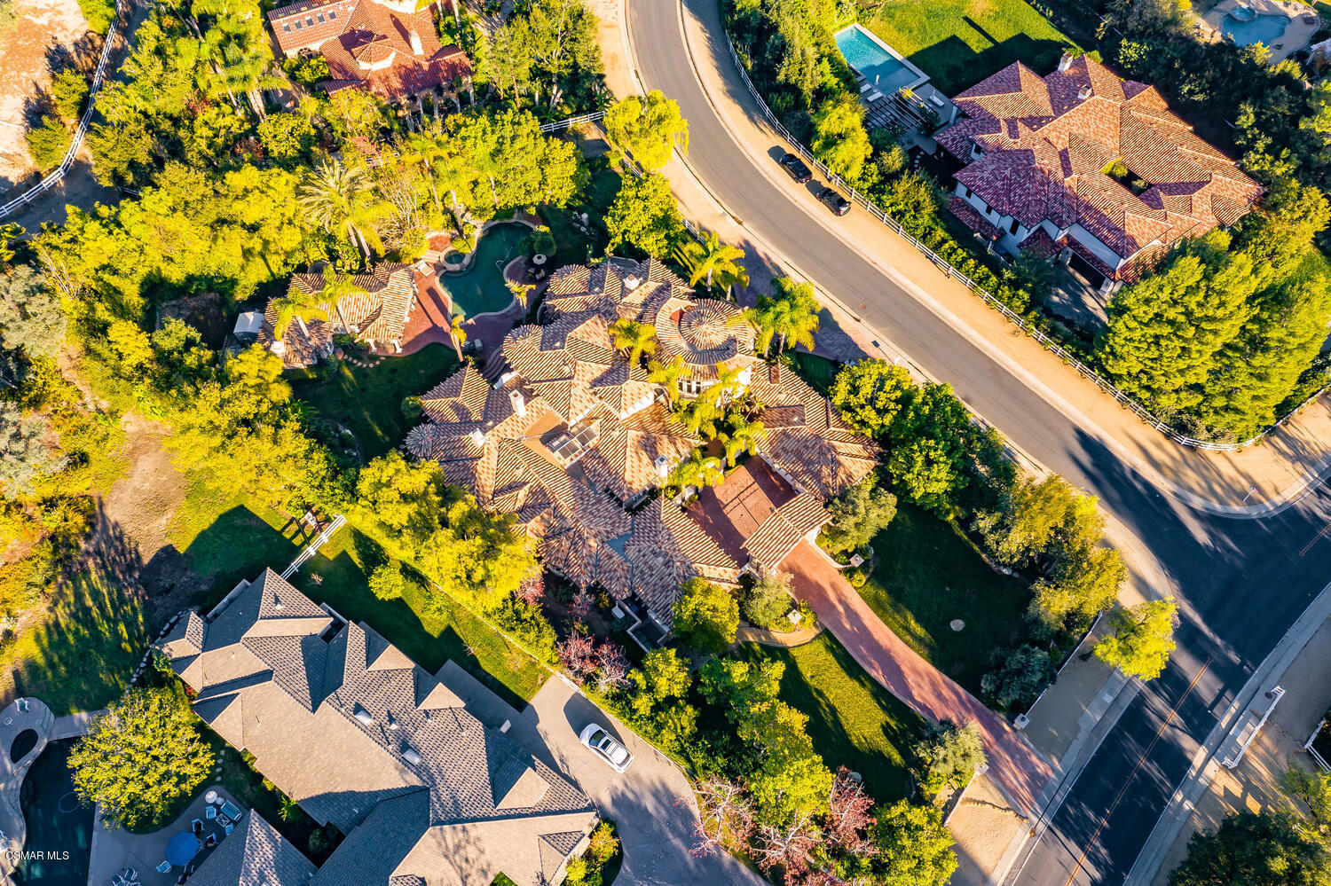 6021 John Muir Road Hidden Hills, CA 91302 - Photo 4 of 74 6021 John Muir Rd Hidden Hills-large-004