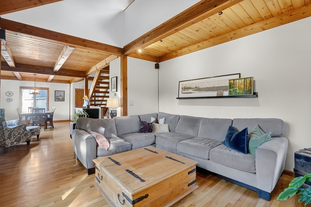 12 Pine Hill Road Easthampton, MA 01027 - Photo 11 of 42 Gallery Image 11