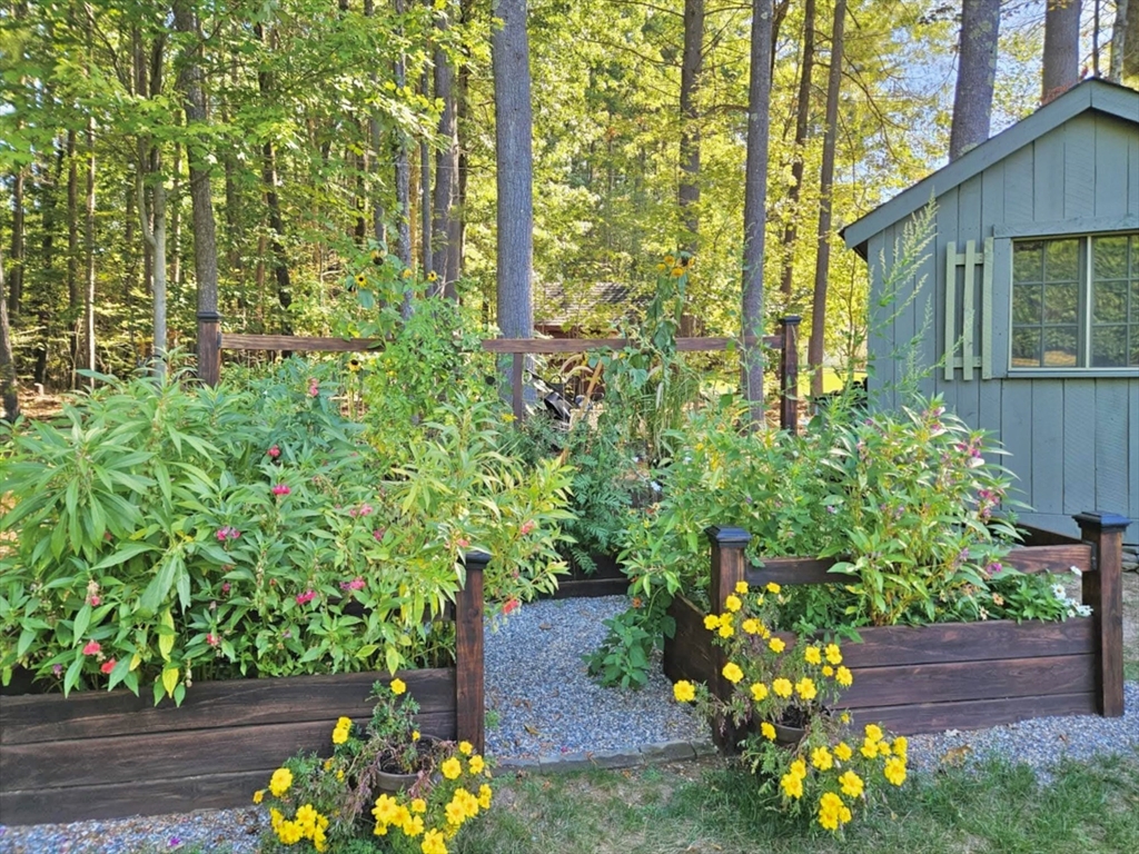 12 Pine Hill Road Easthampton, MA 01027 - Photo 35 of 42 Gallery Image 35