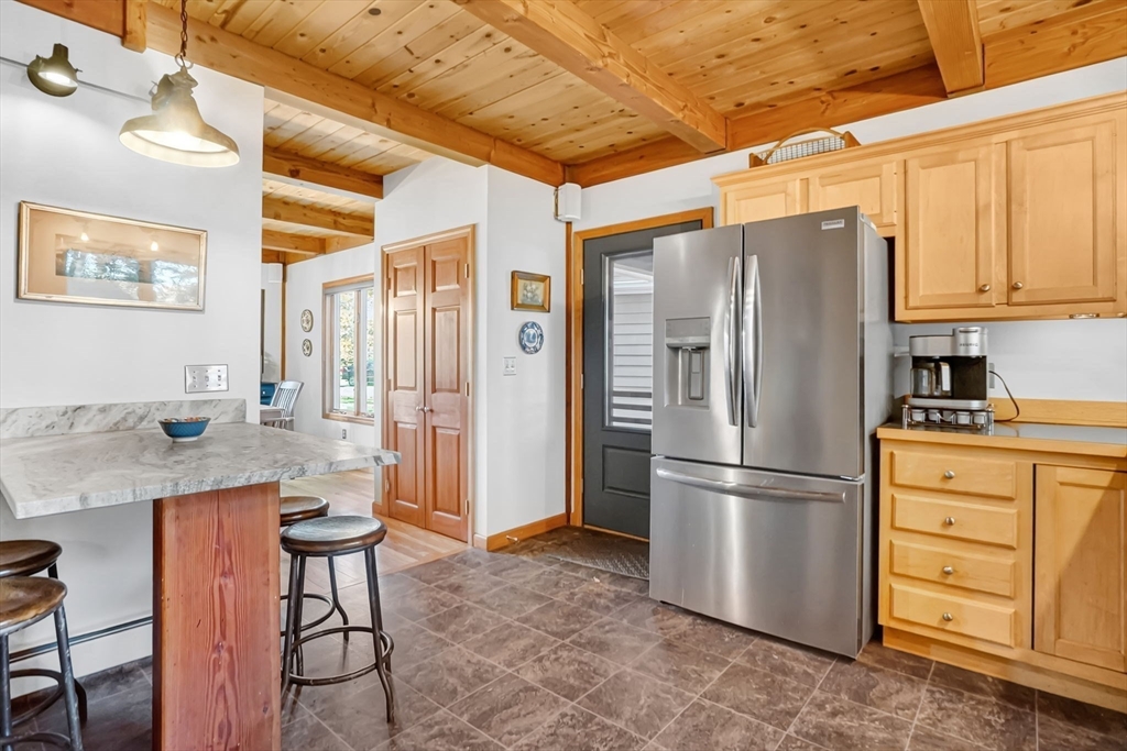 12 Pine Hill Road Easthampton, MA 01027 - Photo 6 of 42 Gallery Image 6