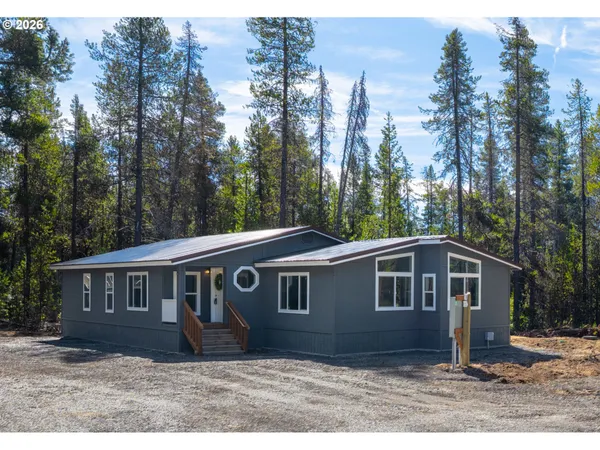 $545,000 | 17717 Highway 58, Crescent Lake, OR 97733