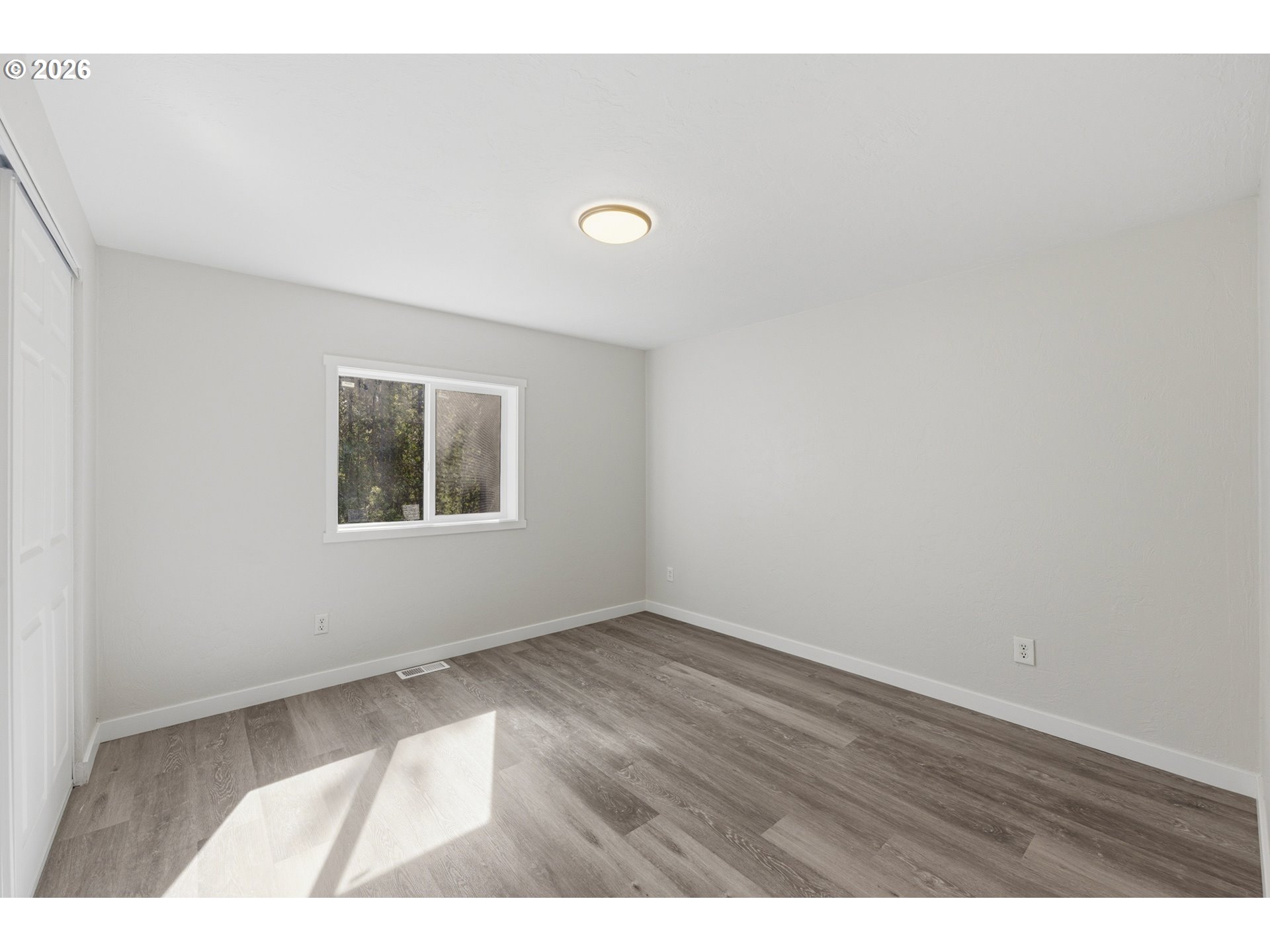 17717 Highway 58 Crescent Lake, OR 97733 - Photo 24 of 45 Bedroom