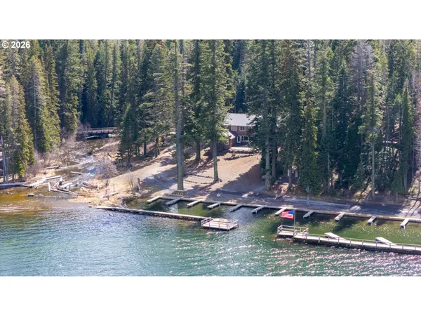$545,000 | 17717 Highway 58, Crescent Lake, OR 97733