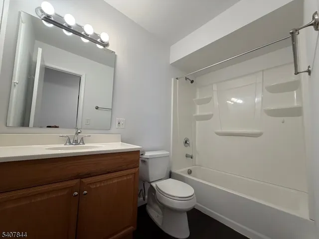 $1,500 | 155 Ledge-landing Rd Landing, Landing, NJ 07850