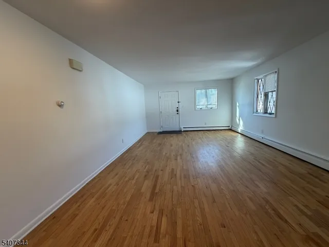 $1,500 | 155 Ledge-landing Rd Landing, Landing, NJ 07850