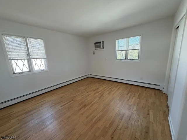 $1,500 | 155 Ledge-landing Rd Landing, Landing, NJ 07850