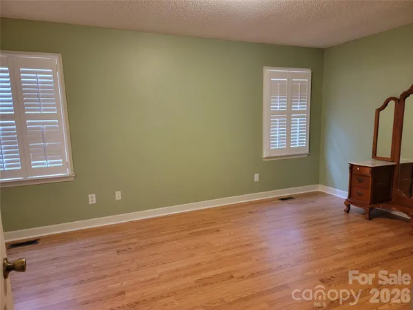 $259,900 | 107 Forrest Glenn Court, King, NC 27021