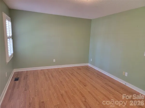 $259,900 | 107 Forrest Glenn Court, King, NC 27021