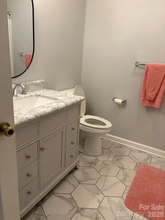 $259,900 | 107 Forrest Glenn Court, King, NC 27021