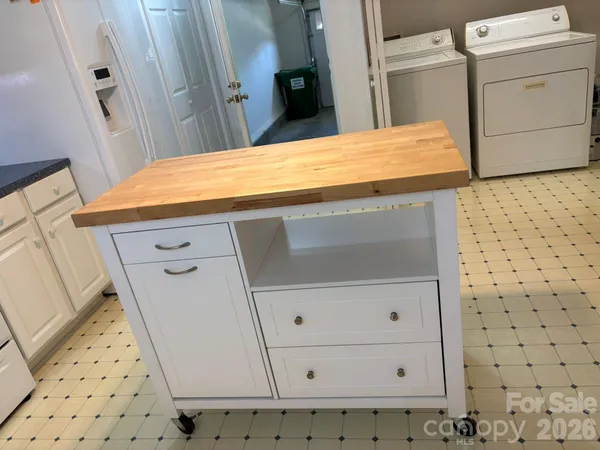 $259,900 | 107 Forrest Glenn Court, King, NC 27021