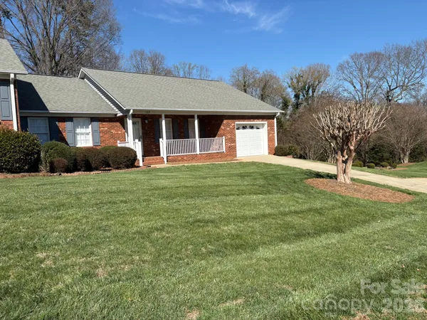 $259,900 | 107 Forrest Glenn Court, King, NC 27021