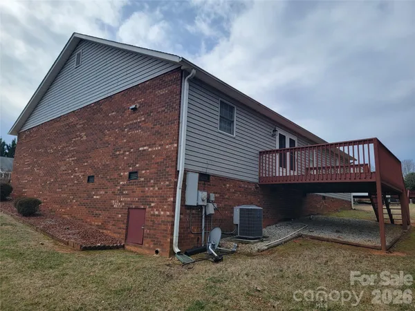 $259,900 | 107 Forrest Glenn Court, King, NC 27021