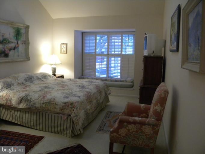 116 Spring Pl Way Annapolis, MD 21401 - Photo 18 of 20 Bedroom (Master)