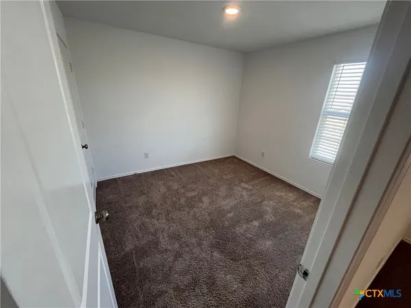 $1,595 | 10646 Vinateros Drive, Converse, TX 78109