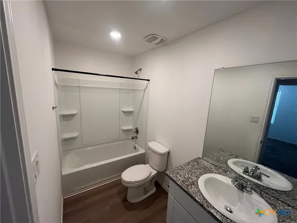 $1,595 | 10646 Vinateros Drive, Converse, TX 78109