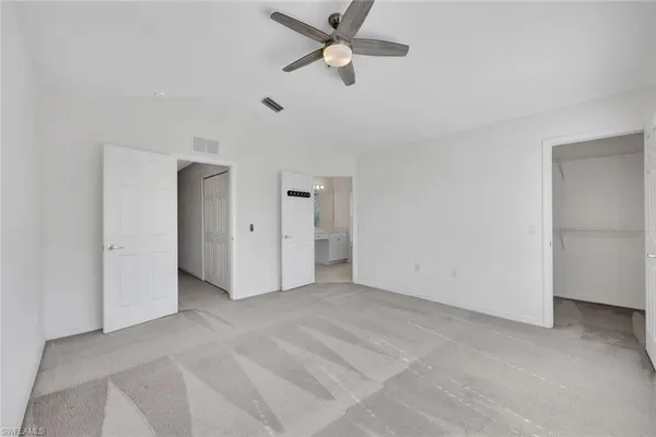 $2,680 | 1088 Oxford Lane, Unit 48, Naples, FL 34105