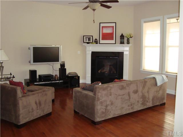 8611 Stonechase Drive Raleigh, NC 27613 - Photo 5 of 17 Den/Family/Great Room