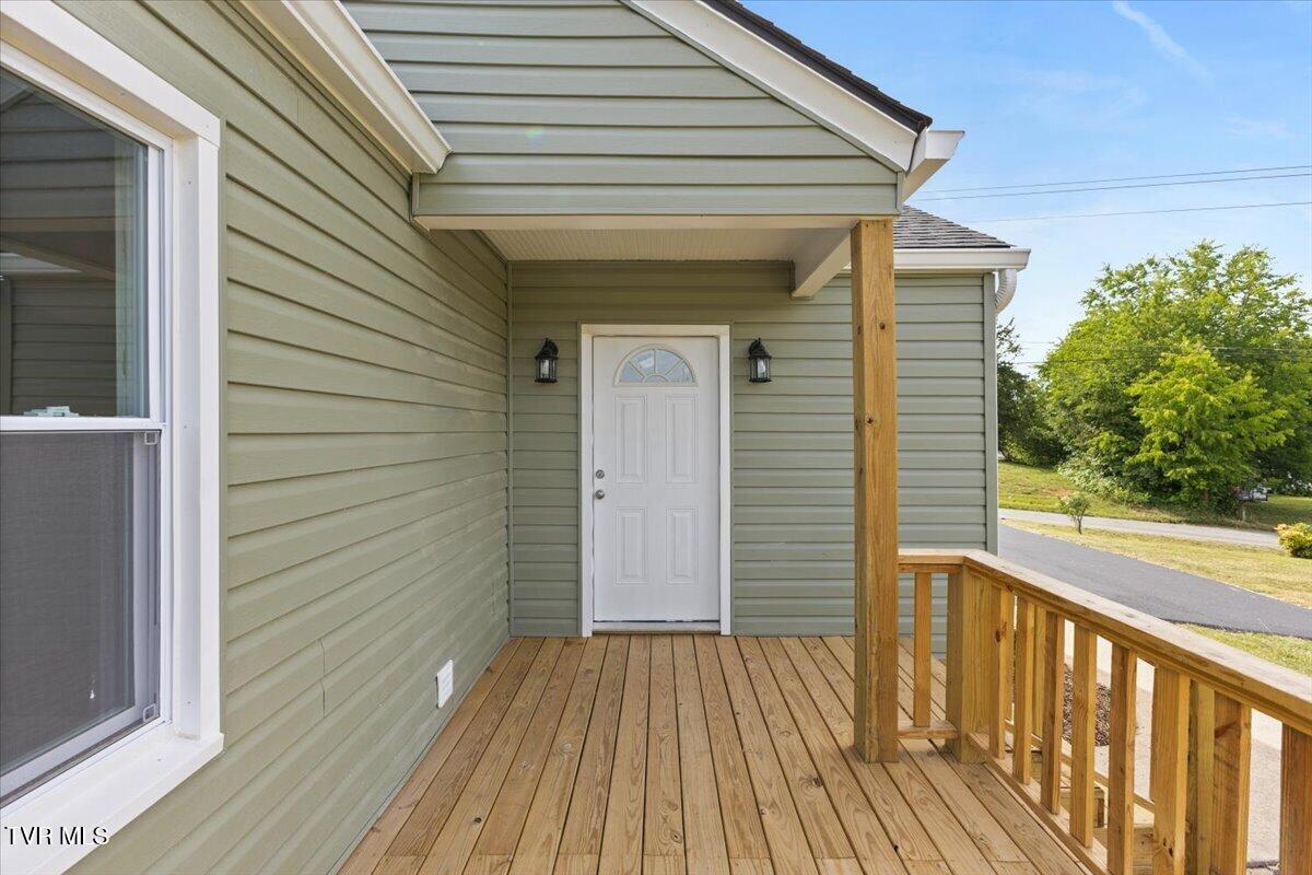 2286 Dave Buck Road Johnson City, TN 37601 - Photo 11 of 46 11-128A6352