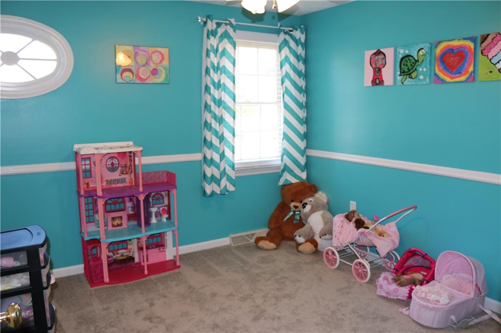100 Cedar Ridge Drive Monaca, PA 15061 - Photo 13 of 22 Gallery Image 13