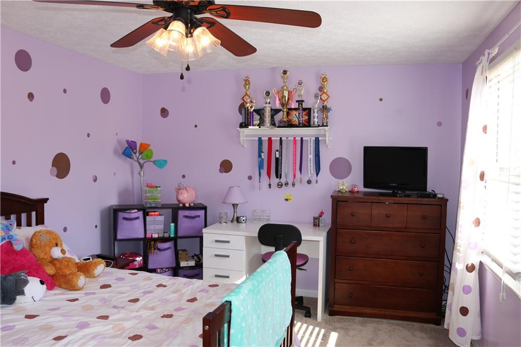 100 Cedar Ridge Drive Monaca, PA 15061 - Photo 14 of 22 Gallery Image 14
