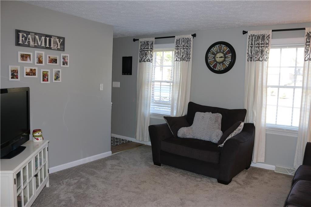 100 Cedar Ridge Drive Monaca, PA 15061 - Photo 5 of 22 Gallery Image 5