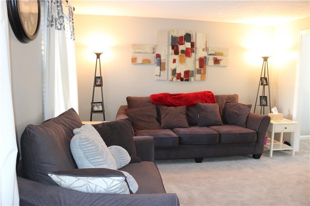 100 Cedar Ridge Drive Monaca, PA 15061 - Photo 6 of 22 Gallery Image 6