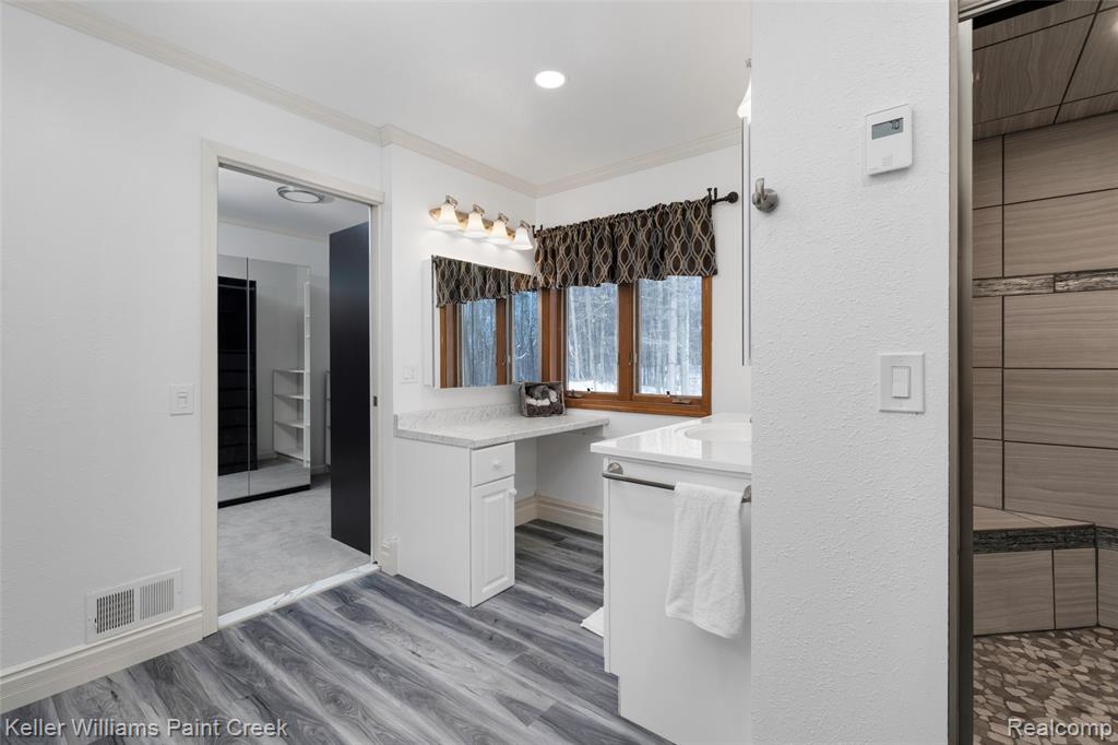 2390 Noble Road Oxford, MI 48370 - Photo 26 of 60 Gallery Image 26