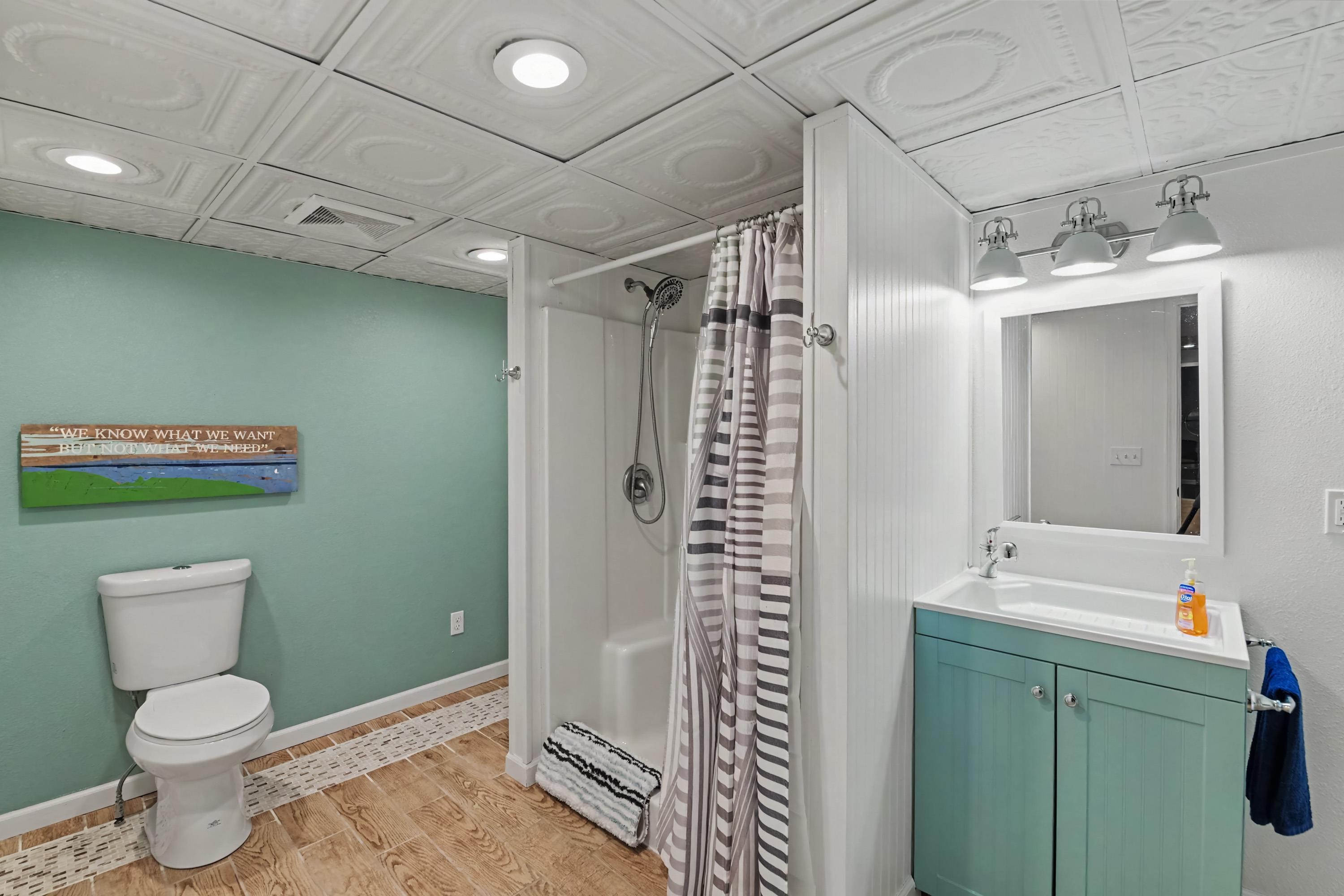 4033 Harolds Road Traverse City, MI 49696 - Photo 46 of 48 Gallery Image 46