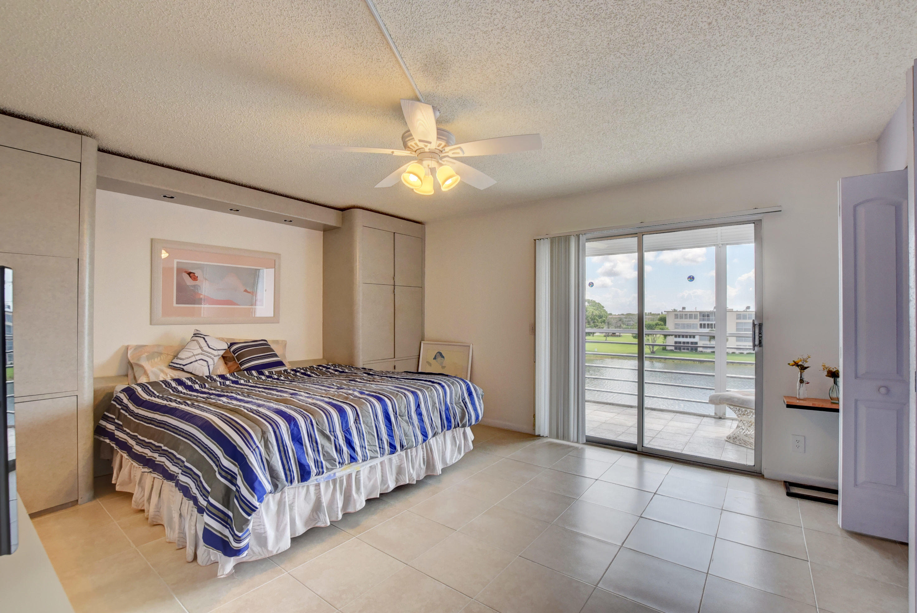 4072 Yarmouth C Boca Raton, FL 33434 - Photo 9 of 18 10_ebf_2201and4more