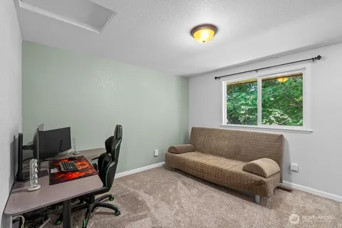 $800,000 | 10429 34th Drive Southeast, Everett, WA 98208