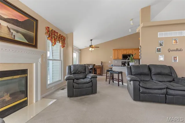 $359,900 | 519 Villa Piazza Court, Unit 27A, O'Fallon, MO 63366