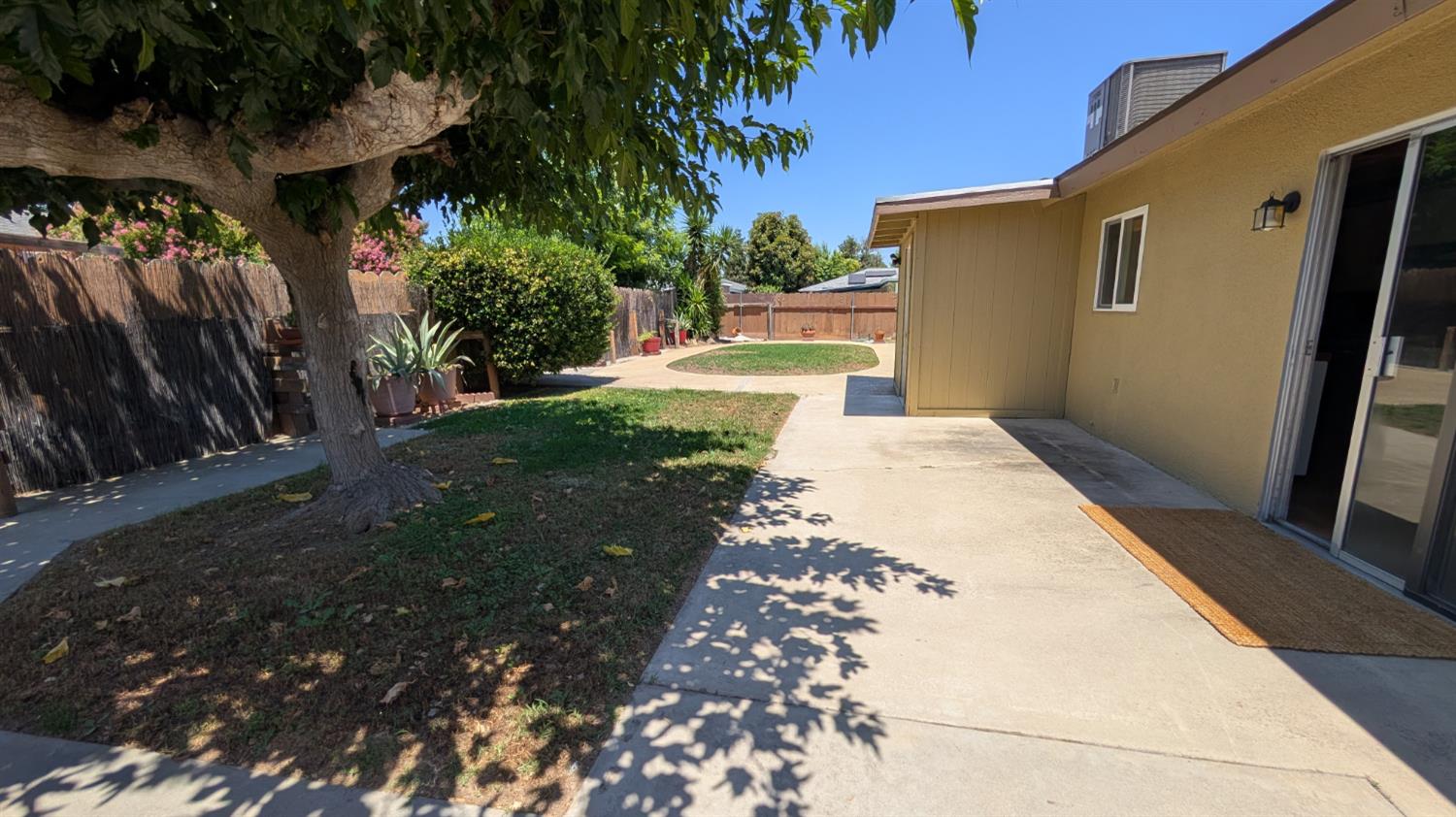 404 Fall Avenue Madera, CA 93637 - Photo 21 of 23